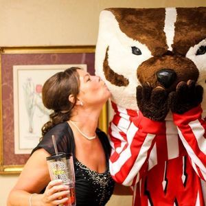 Meet your Posher, Robin